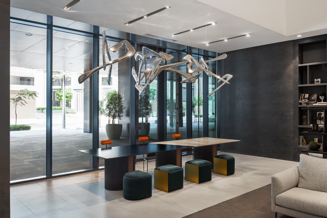 DT1 interior — 52