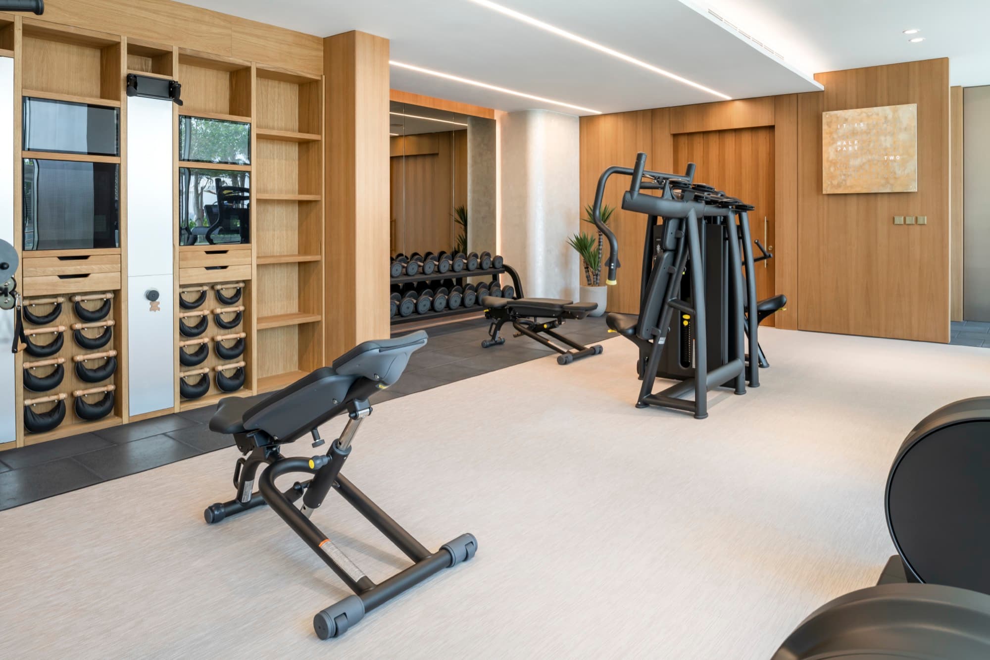 Ellington Beach House interior — 18