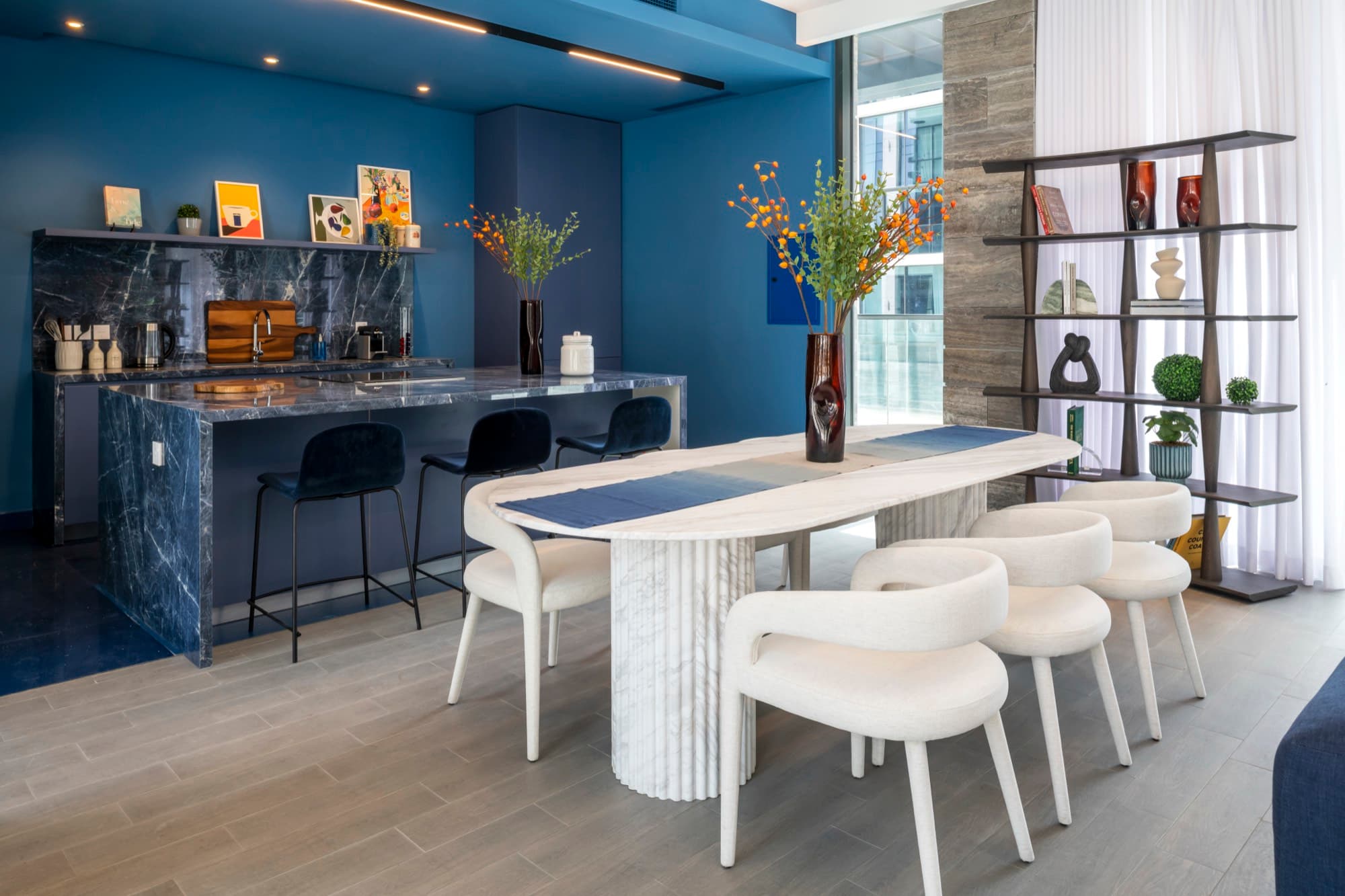 Kensington Waters interior — 30