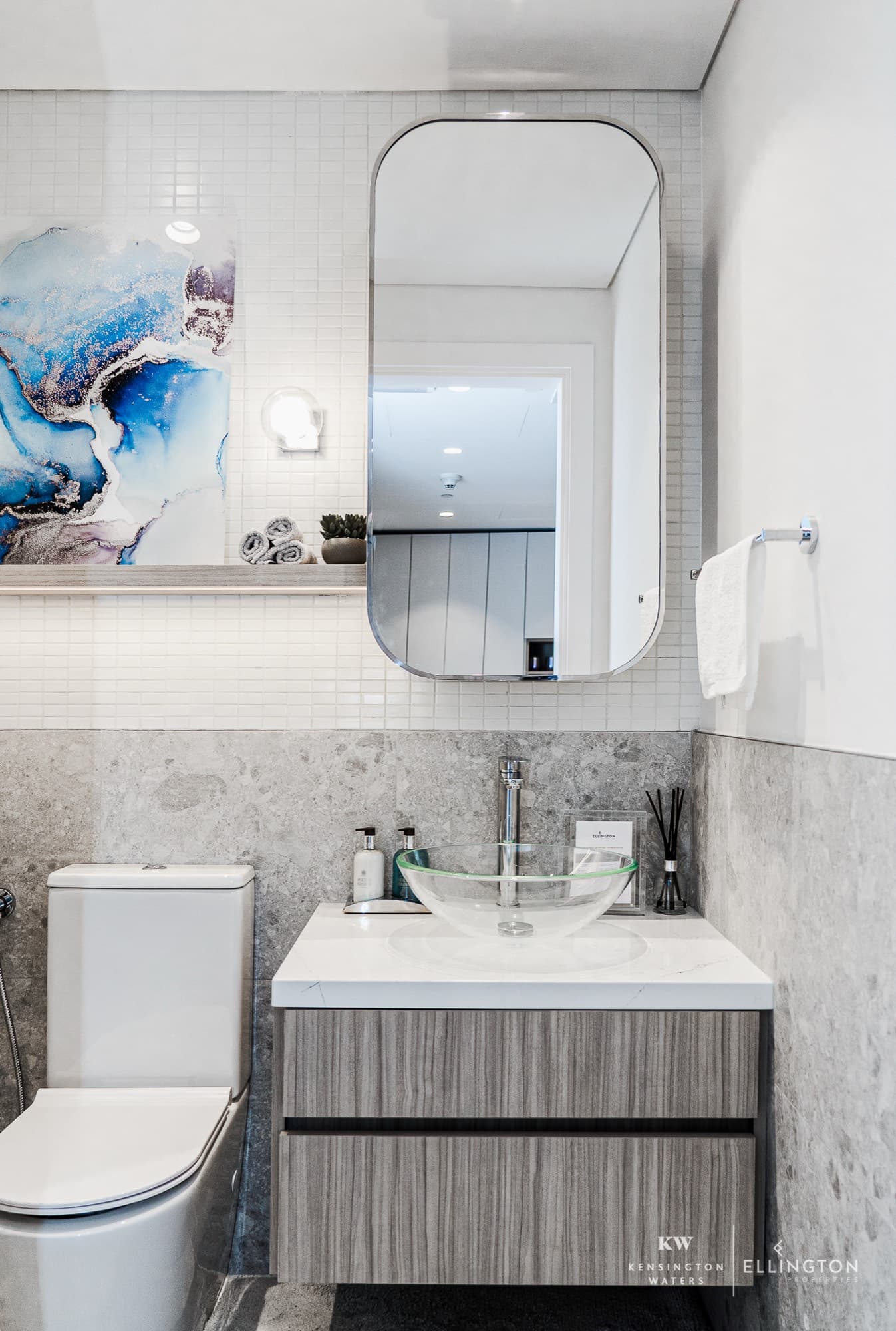 Kensington Waters interior — 47