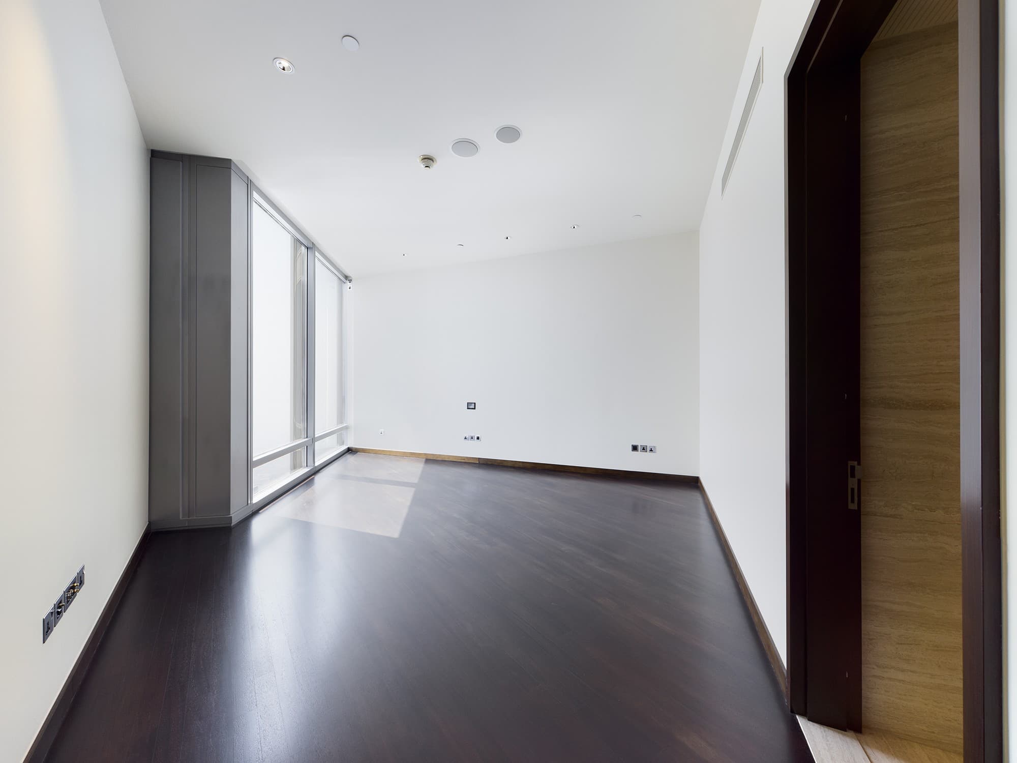 Burj Khalifa Residences interior — 7