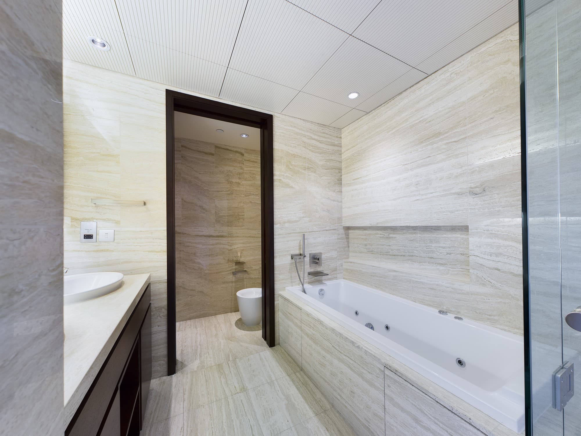 Burj Khalifa Residences interior — 8