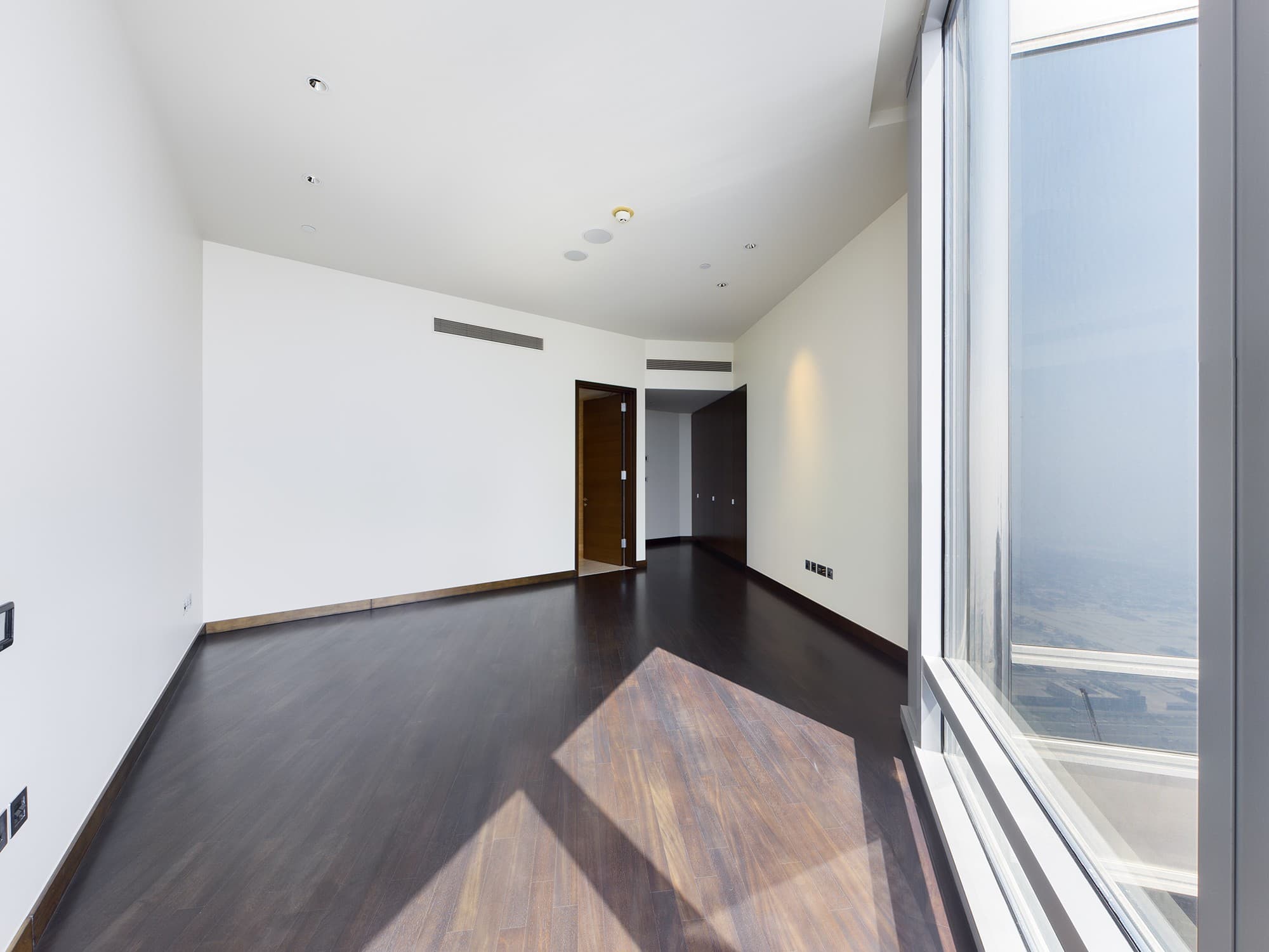 Burj Khalifa Residences interior — 9