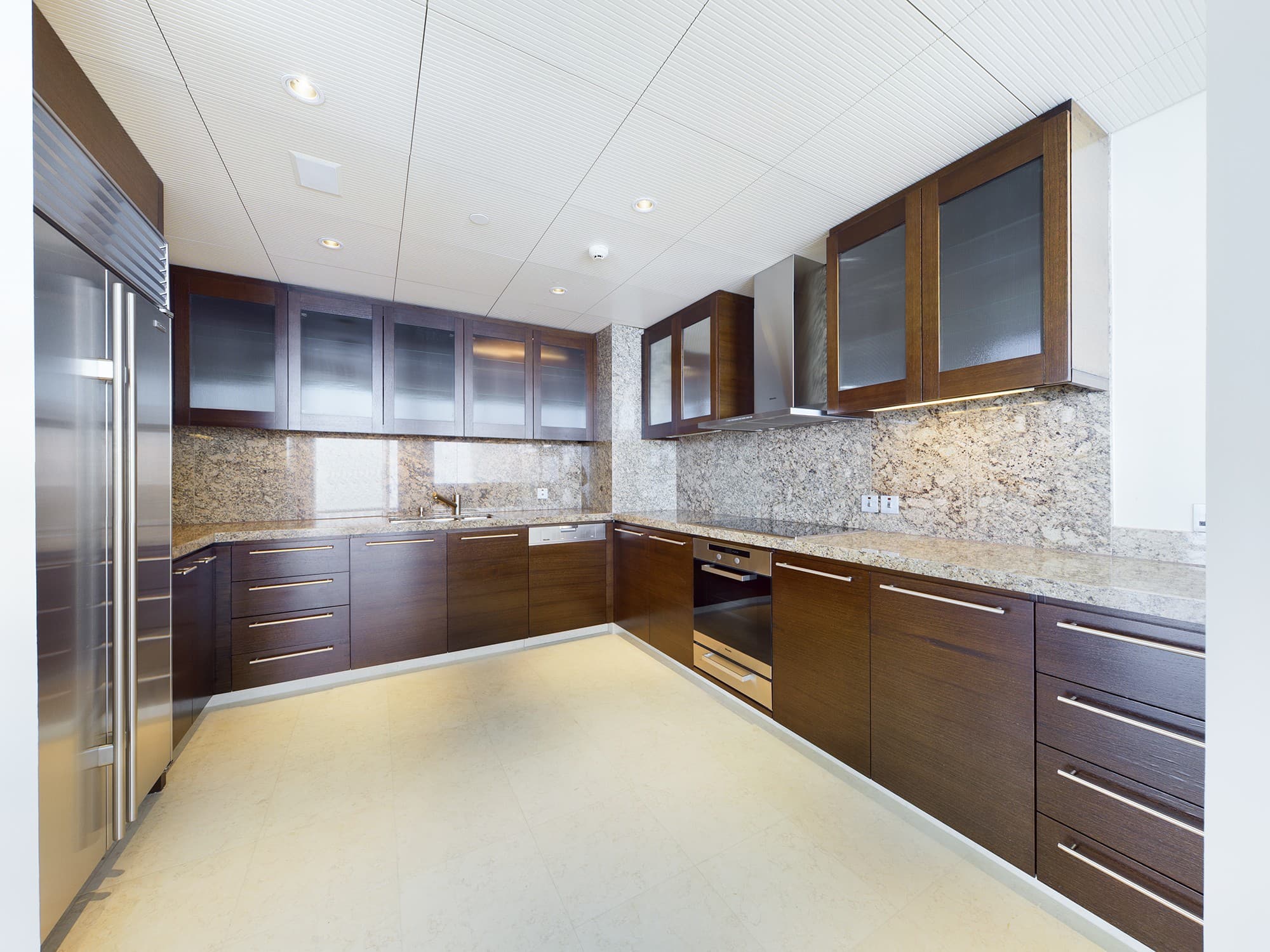 Burj Khalifa Residences interior — 13