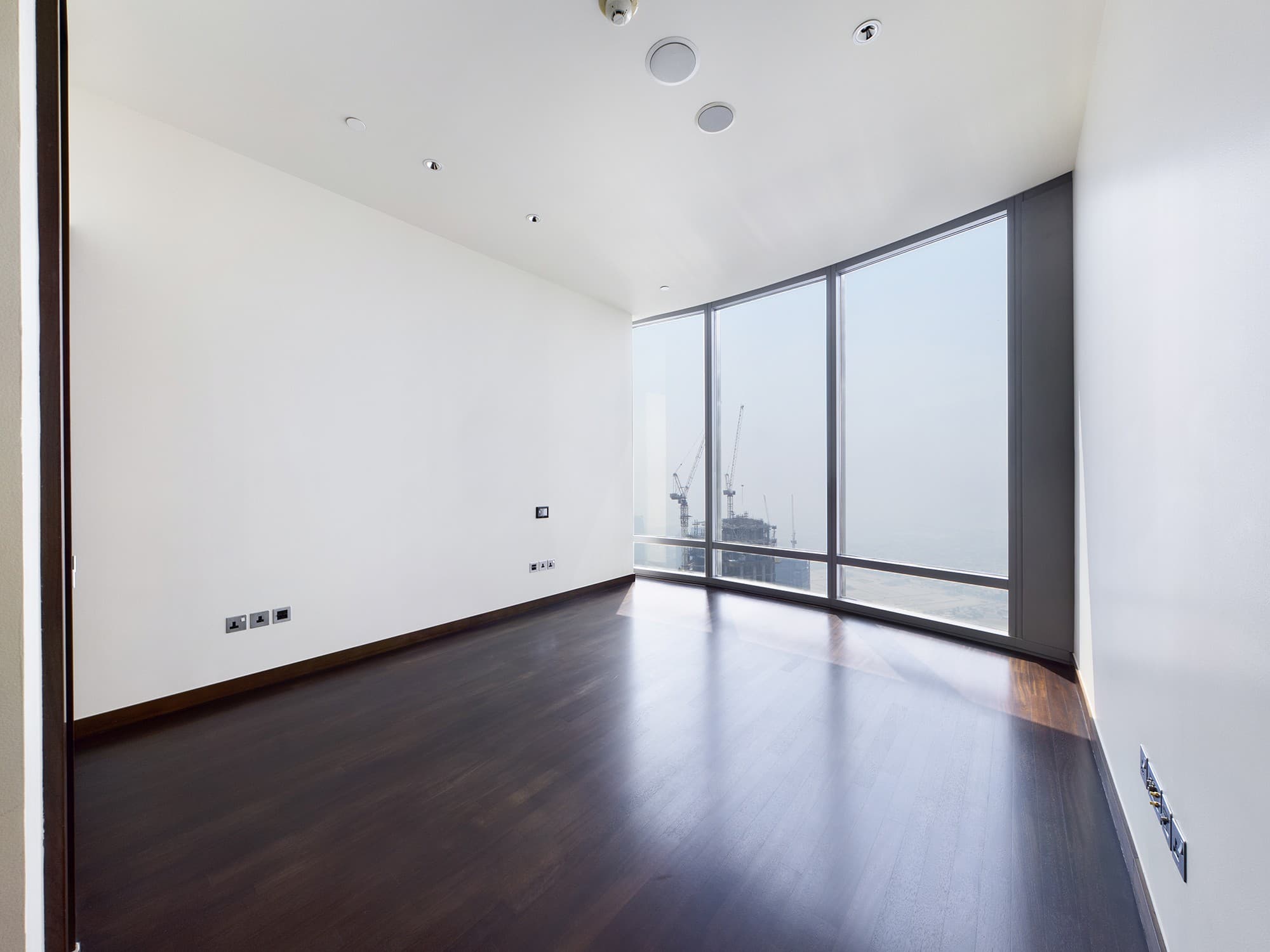Burj Khalifa Residences interior — 18