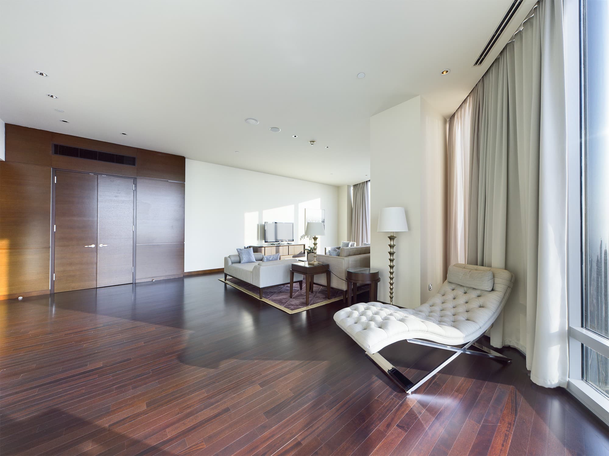Burj Khalifa Residences interior — 40