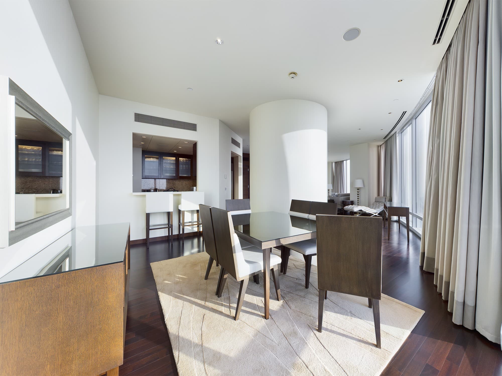 Burj Khalifa Residences interior — 41