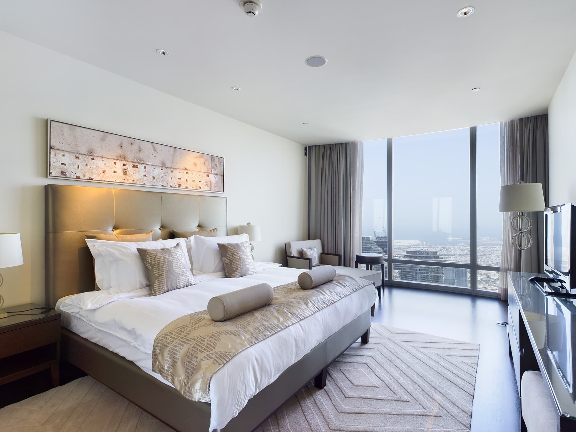 Burj Khalifa Residences interior — 46
