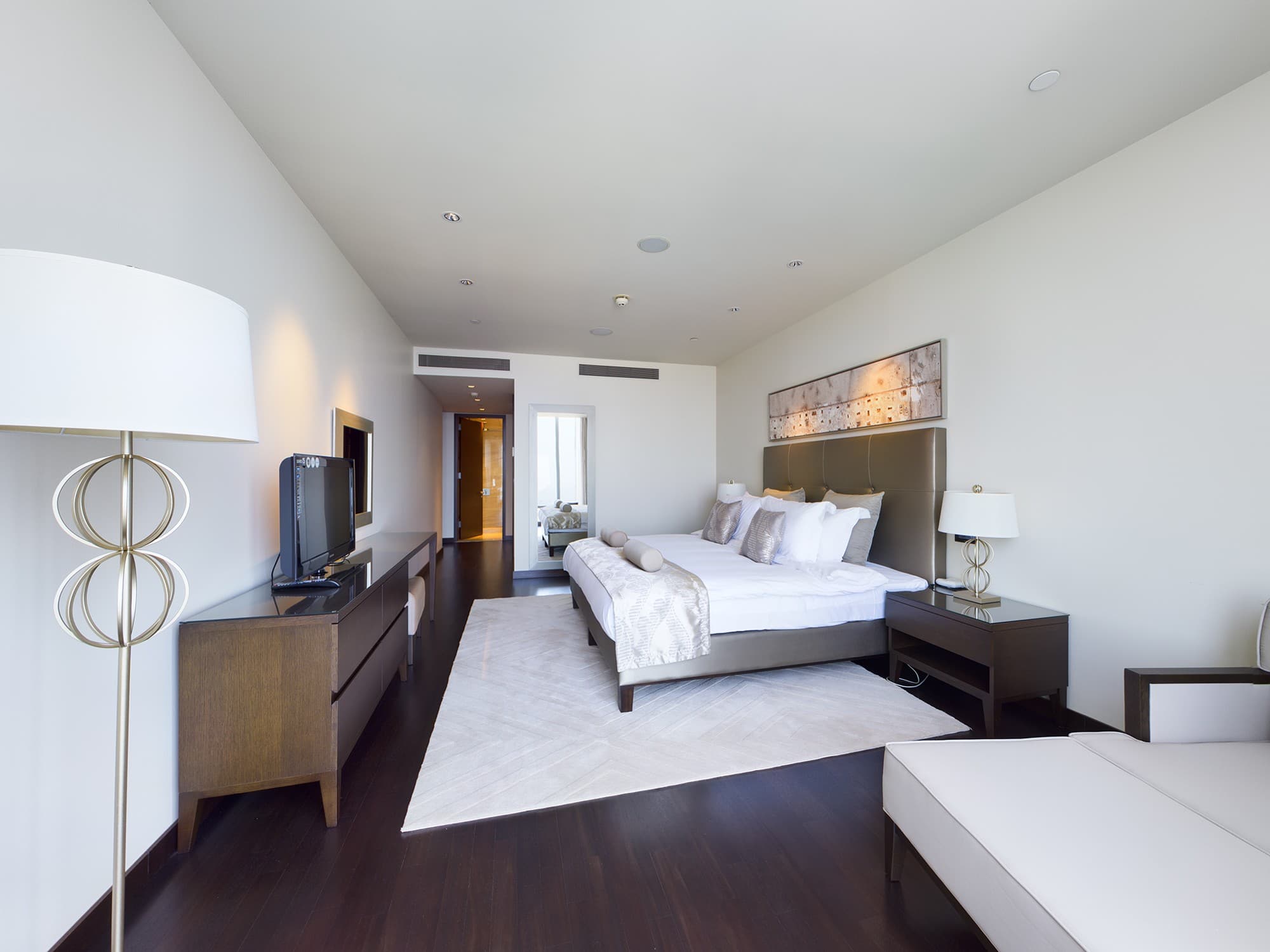 Burj Khalifa Residences interior — 51