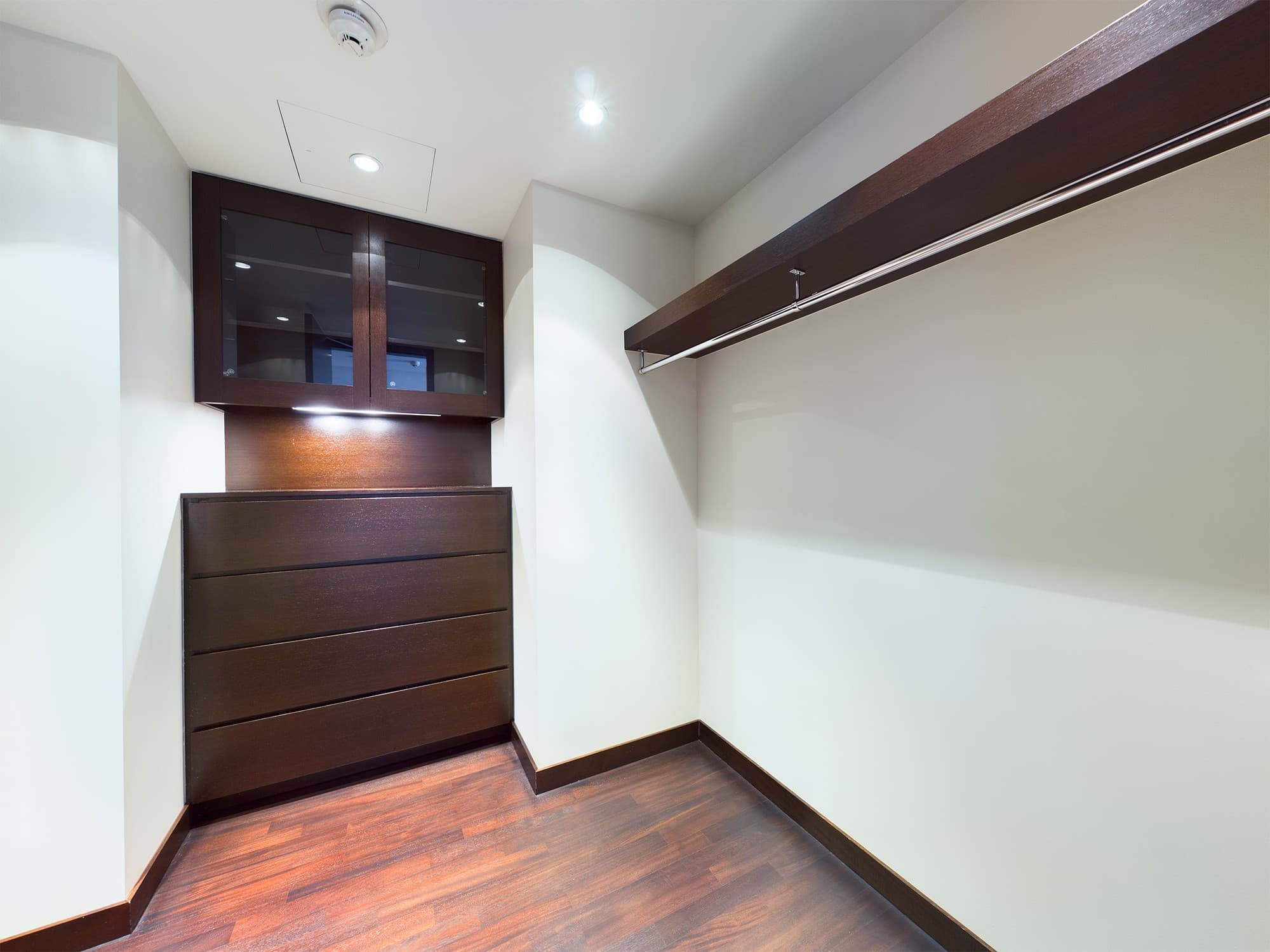 Burj Khalifa Residences interior — 53