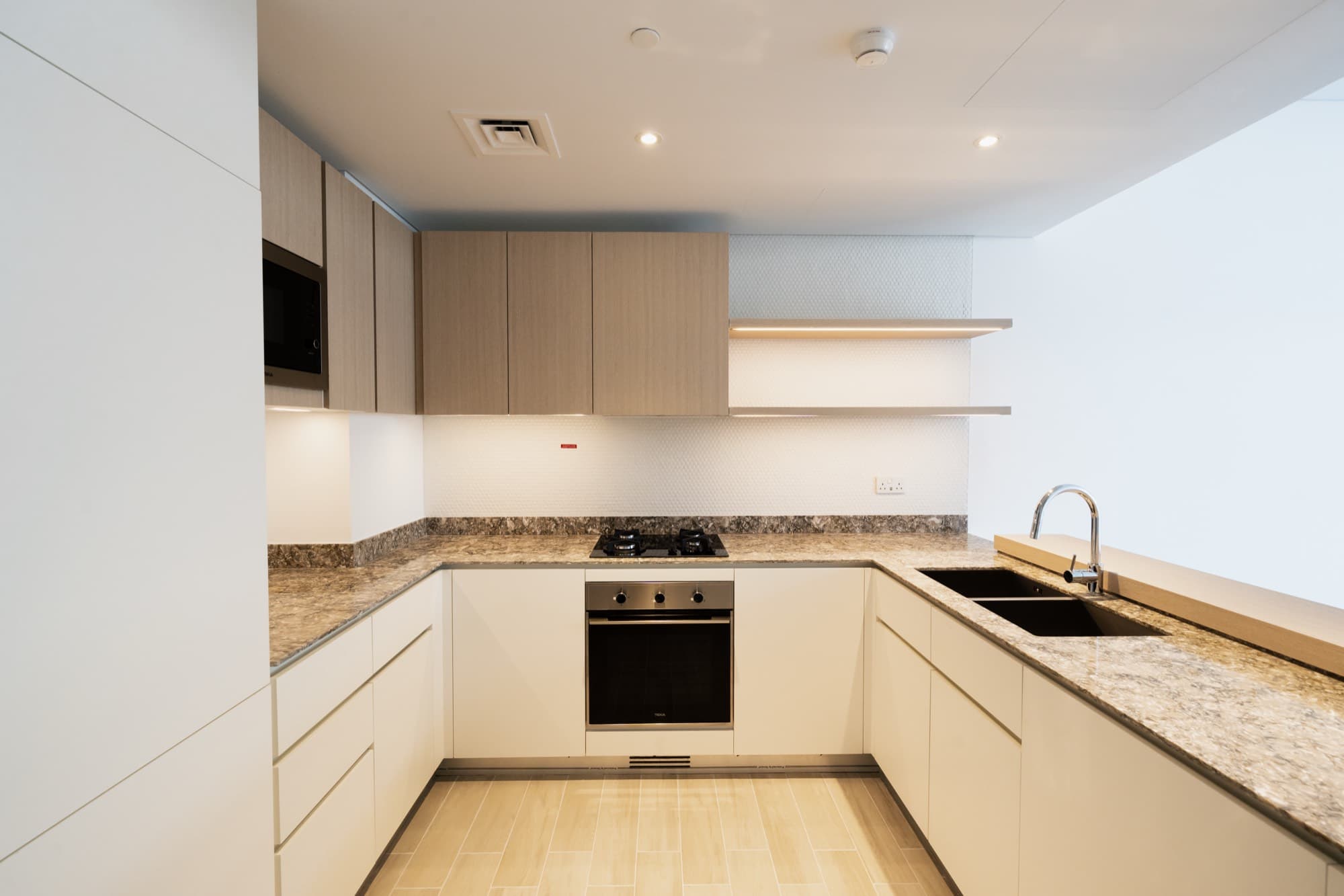 Belgravia 3 interior — 10