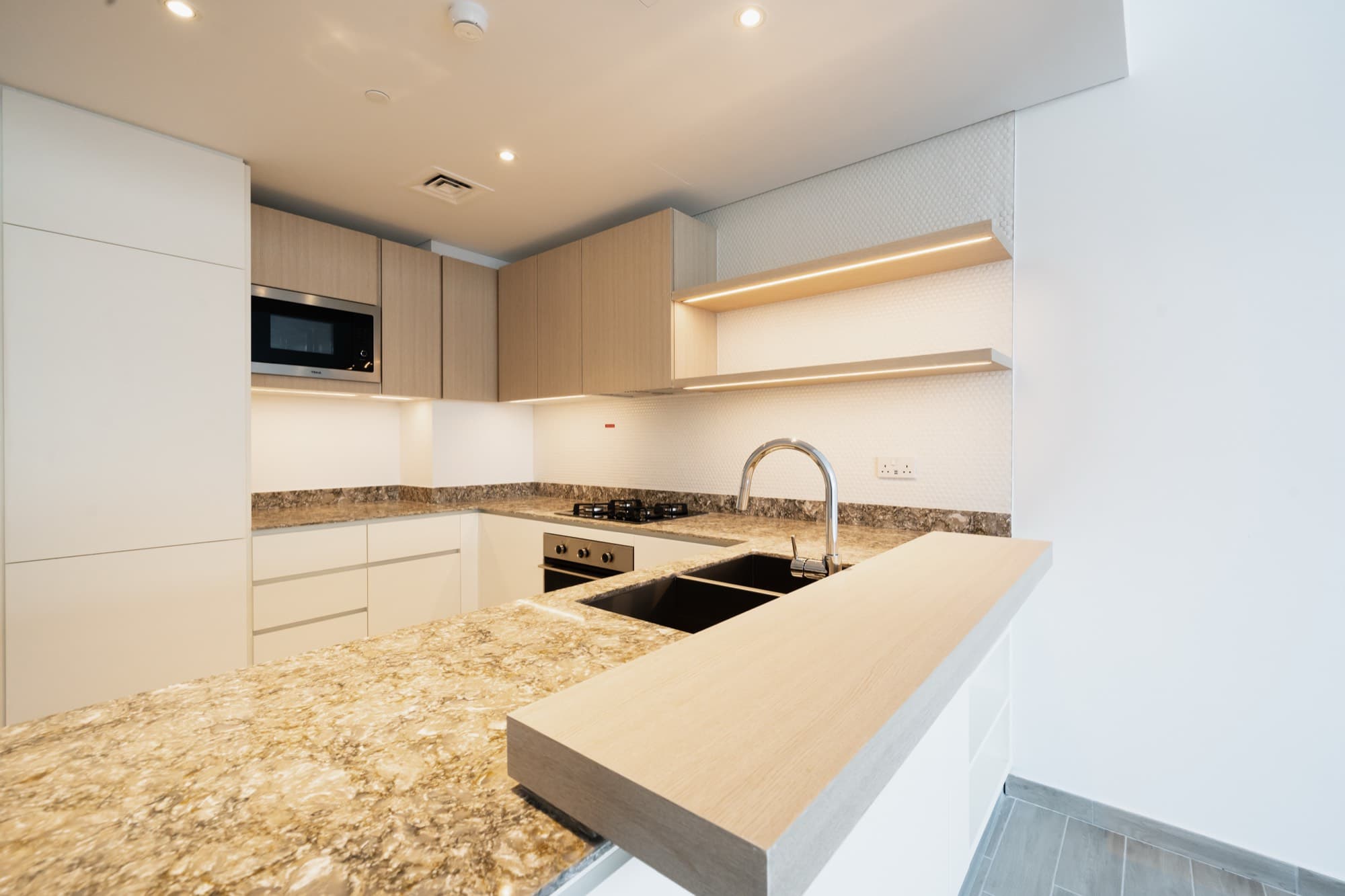 Belgravia 3 interior — 11