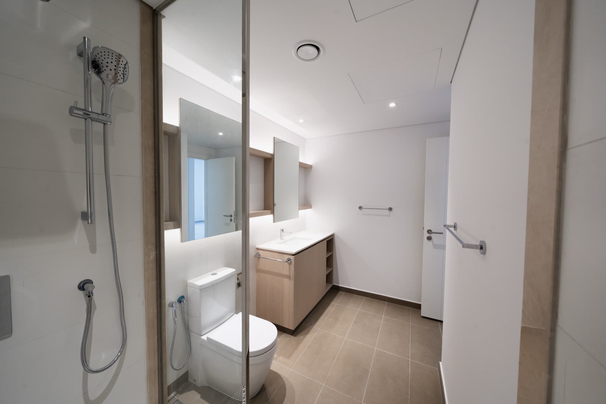 Belgravia 3 interior — 16