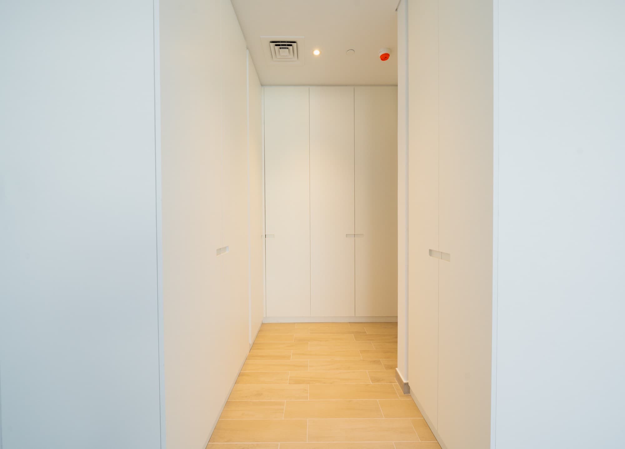 Belgravia 3 interior — 19