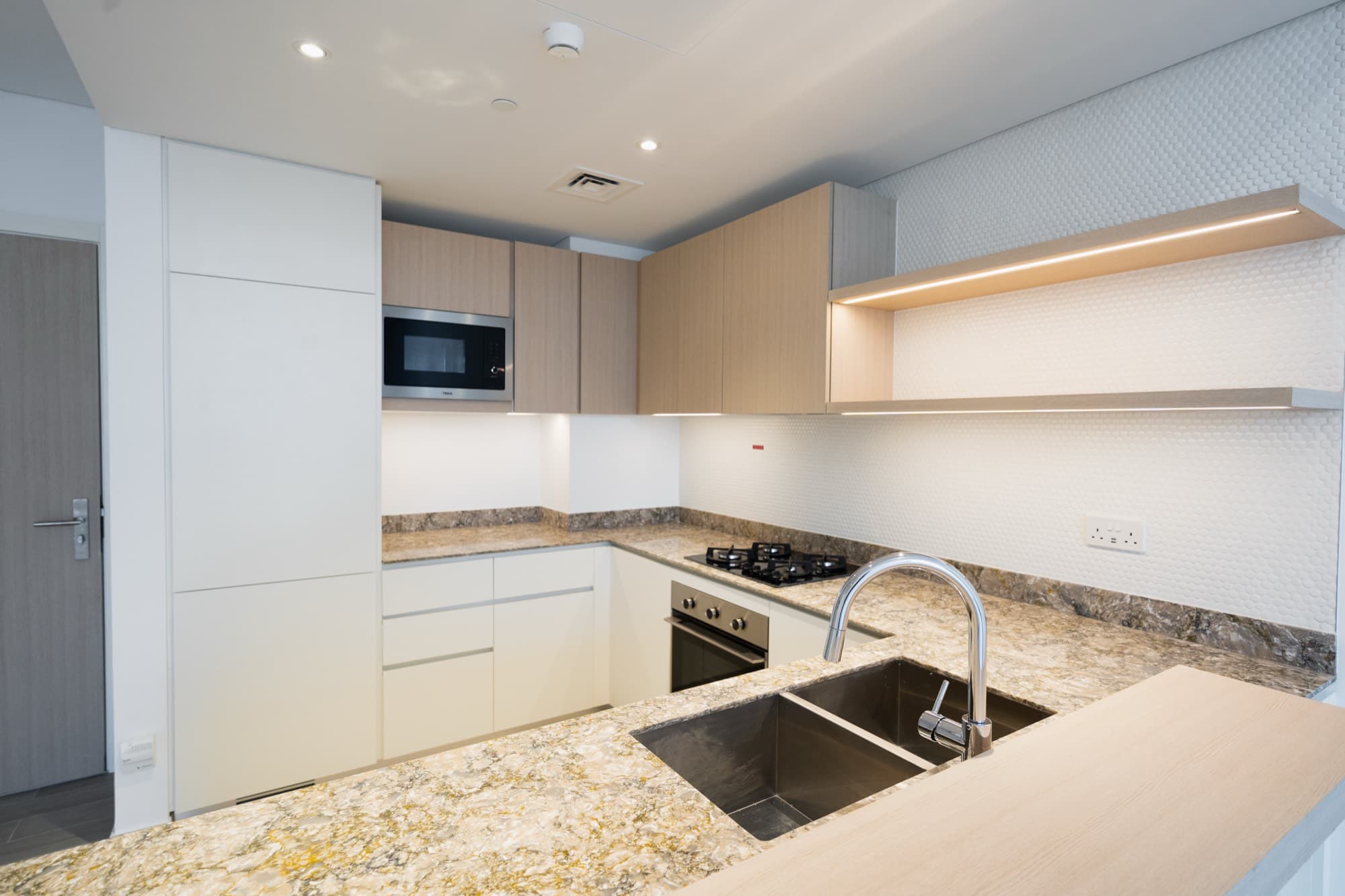 Belgravia 3 interior — 23