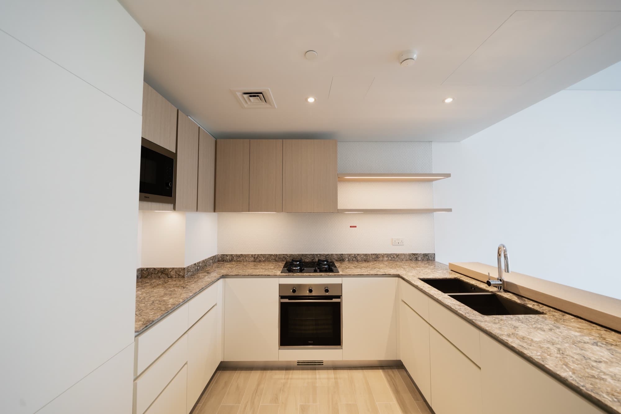 Belgravia 3 interior — 45