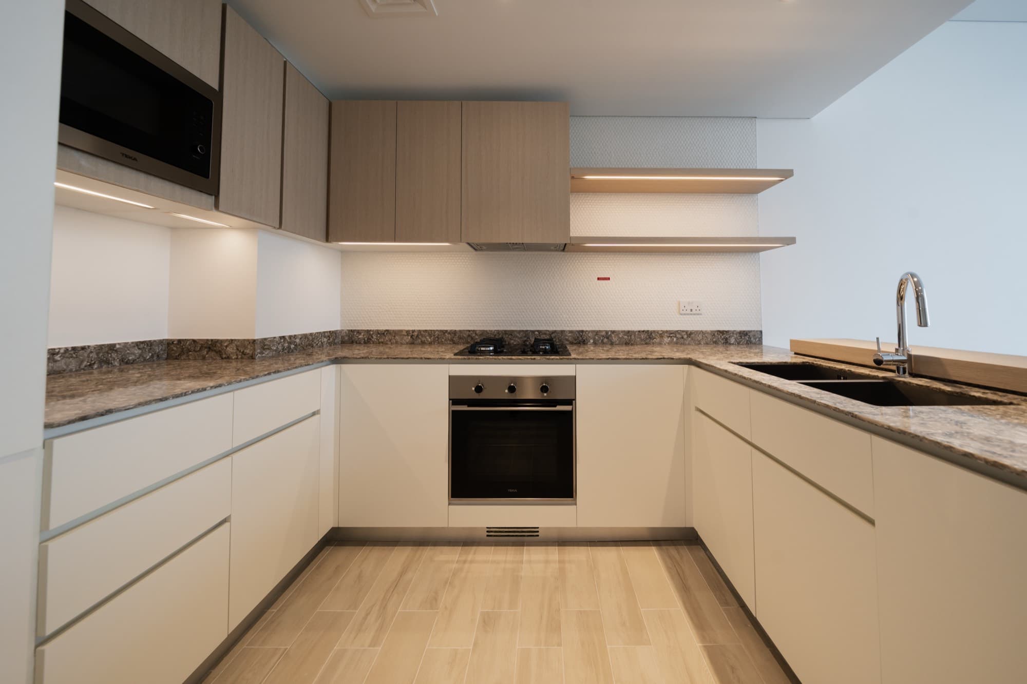 Belgravia 3 interior — 54