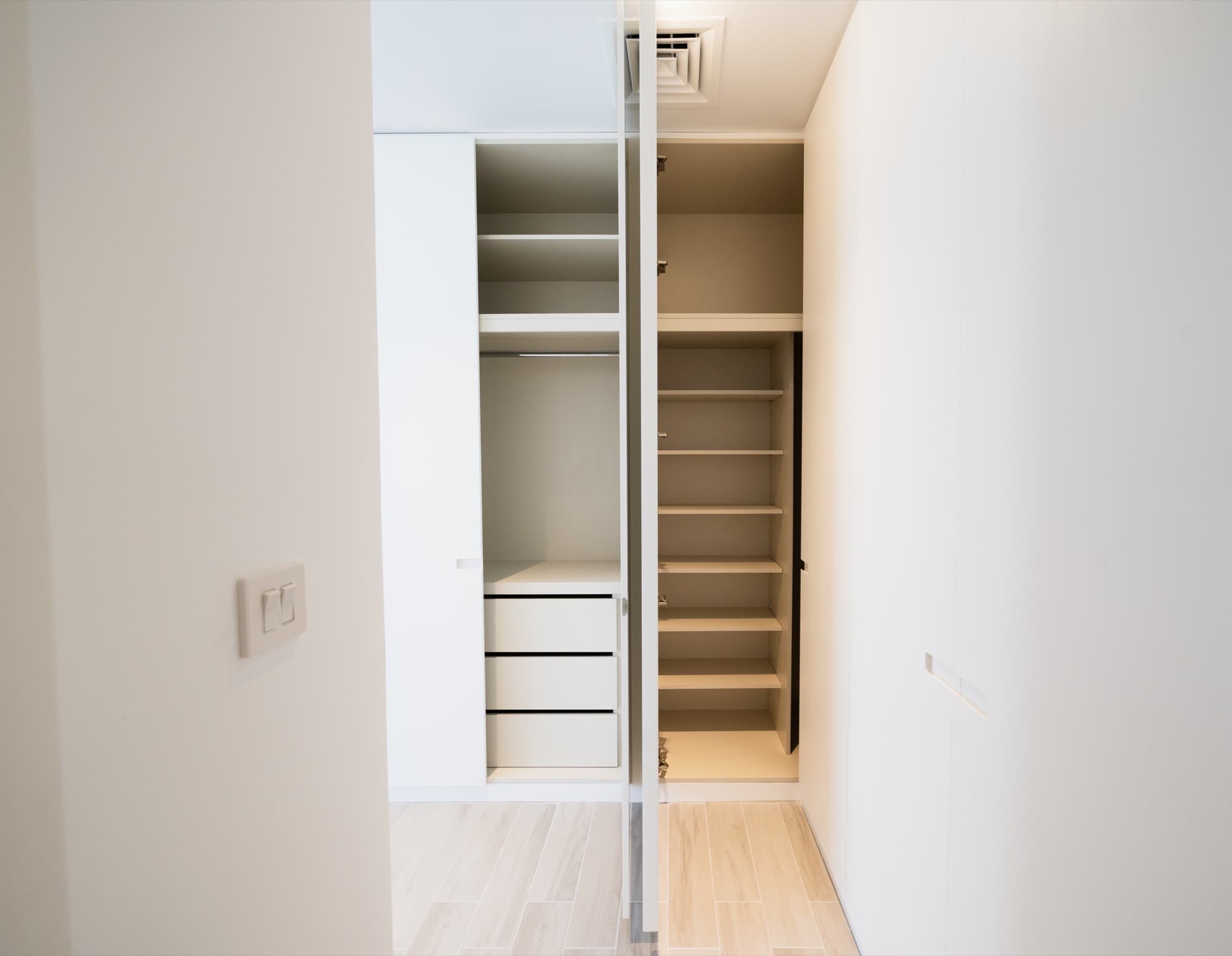 Belgravia 3 interior — 71
