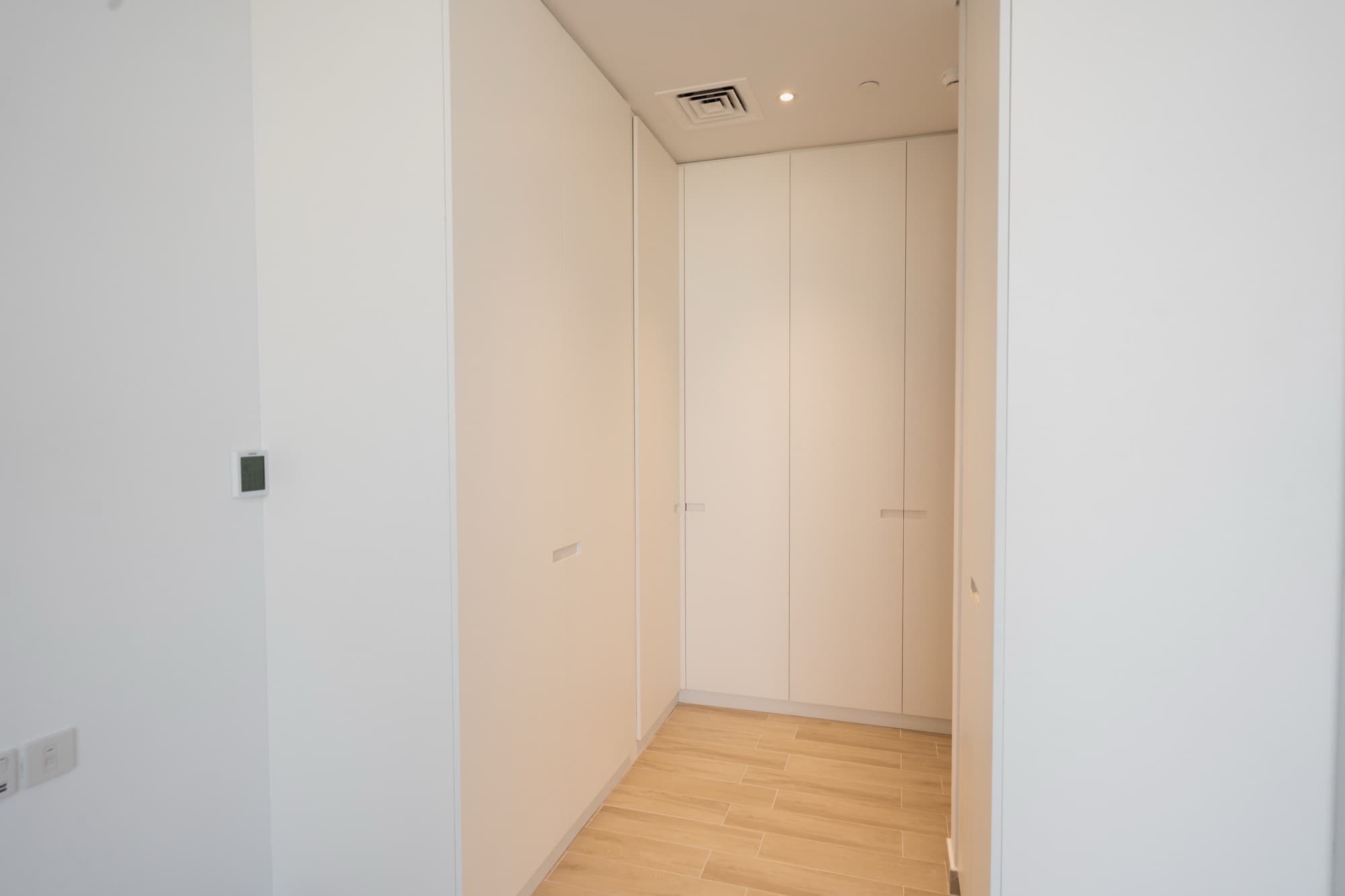 Belgravia 3 interior — 78