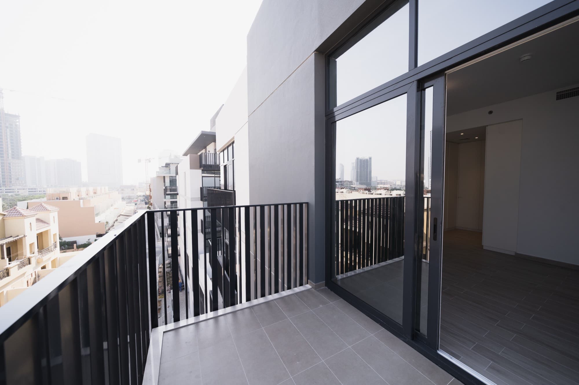 Belgravia 3 interior — 82