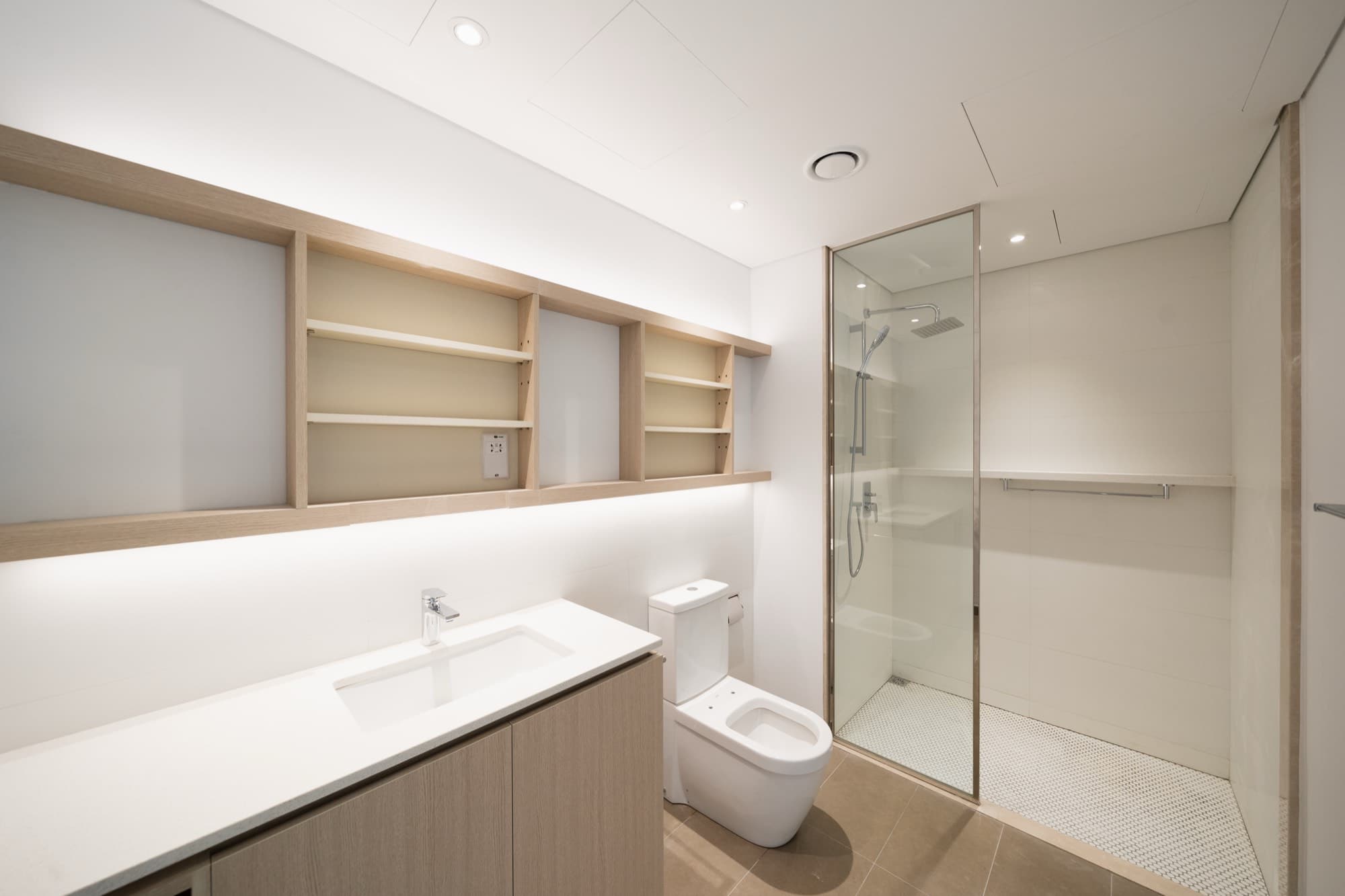 Belgravia 3 interior — 92