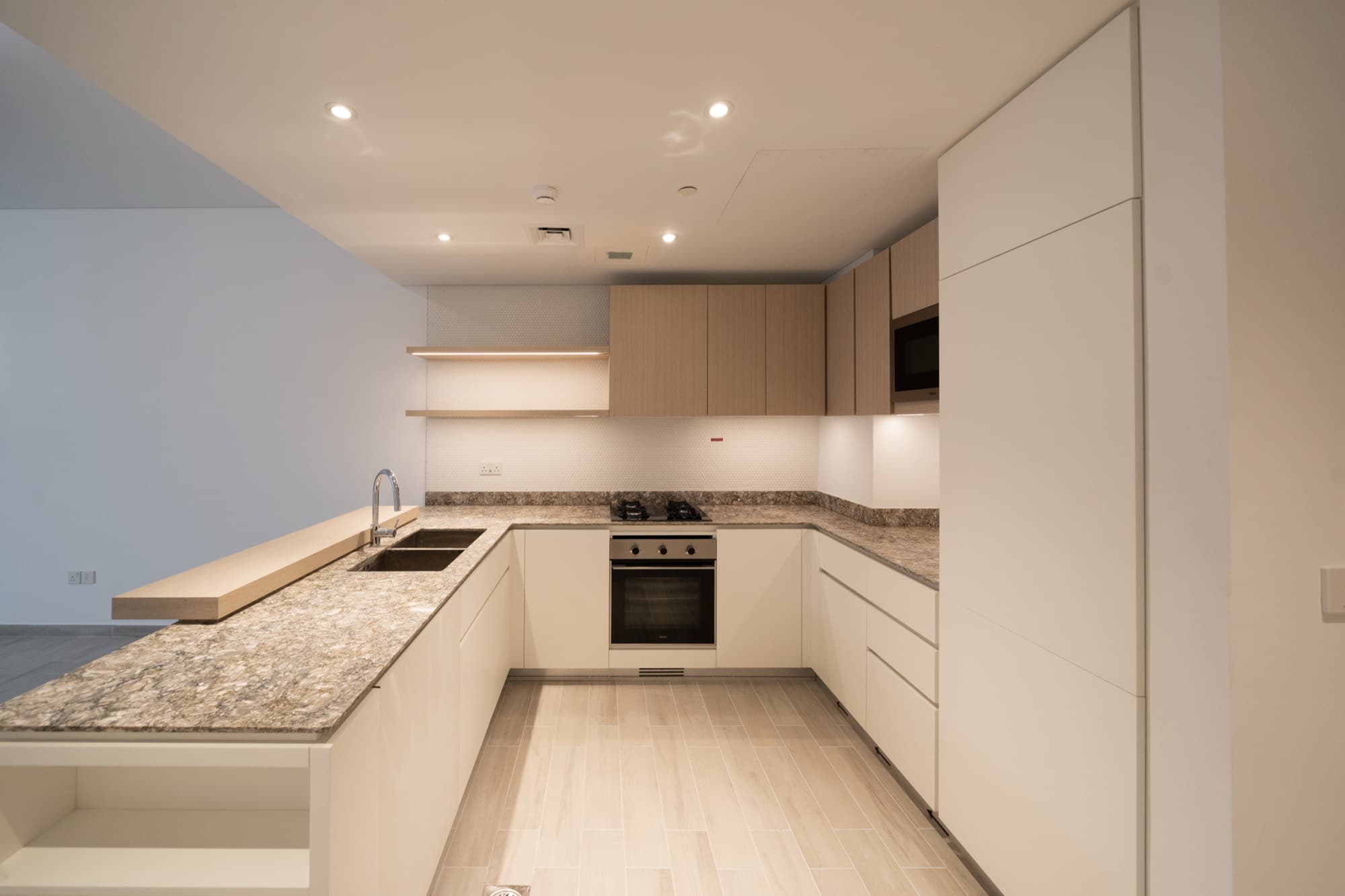 Belgravia 3 interior — 108