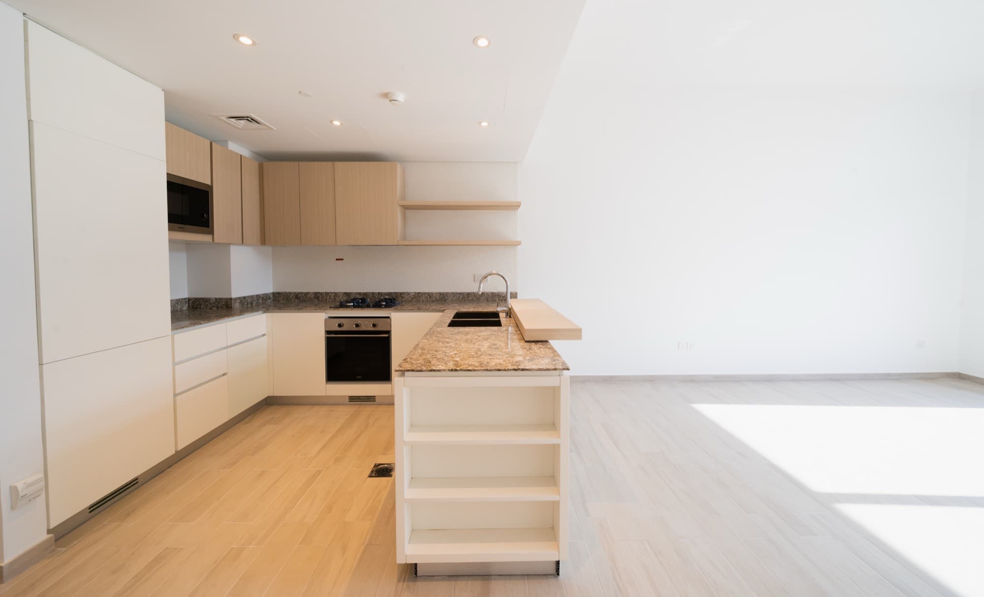 Belgravia 3 interior — 123