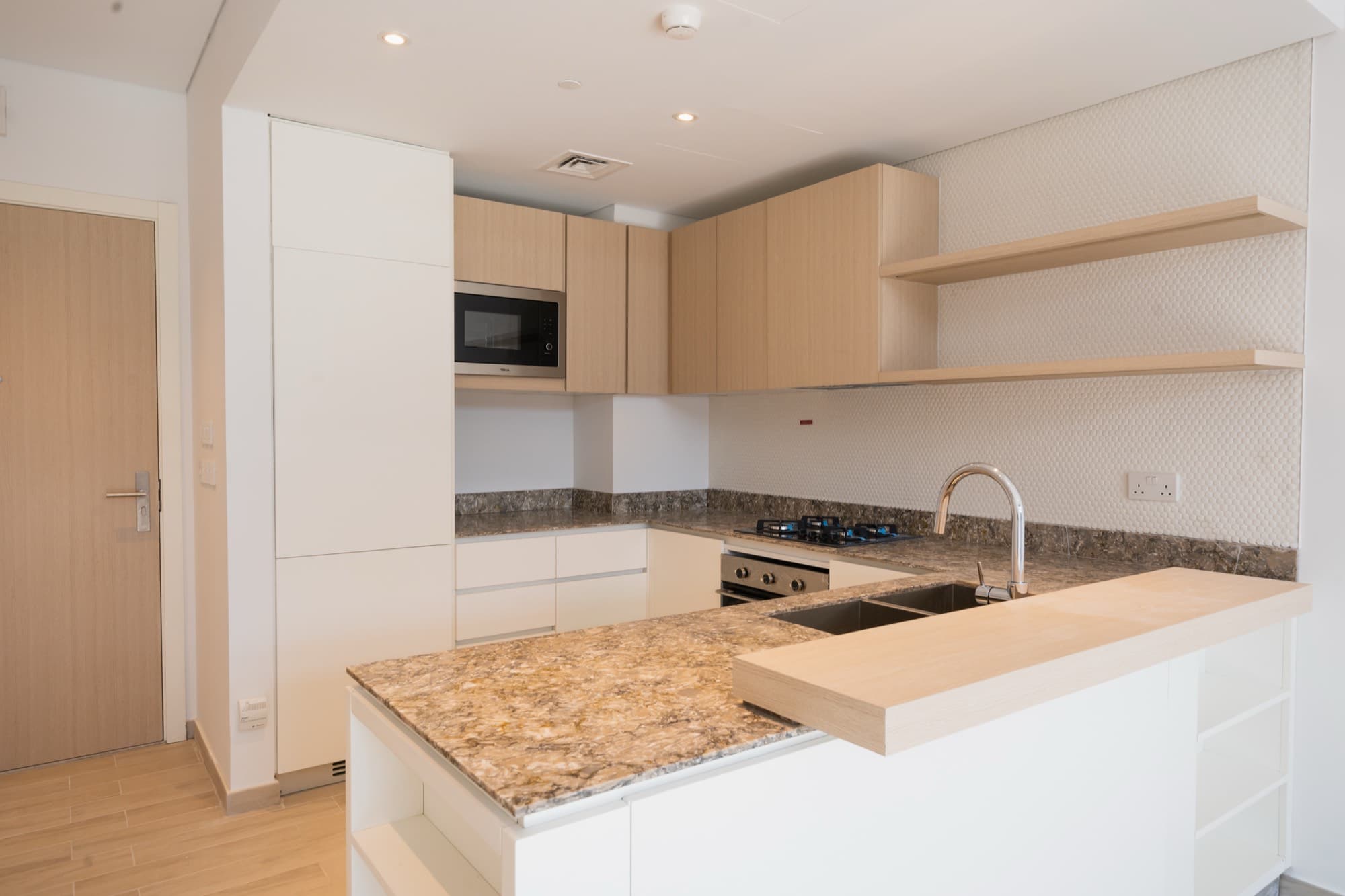 Belgravia 3 interior — 124