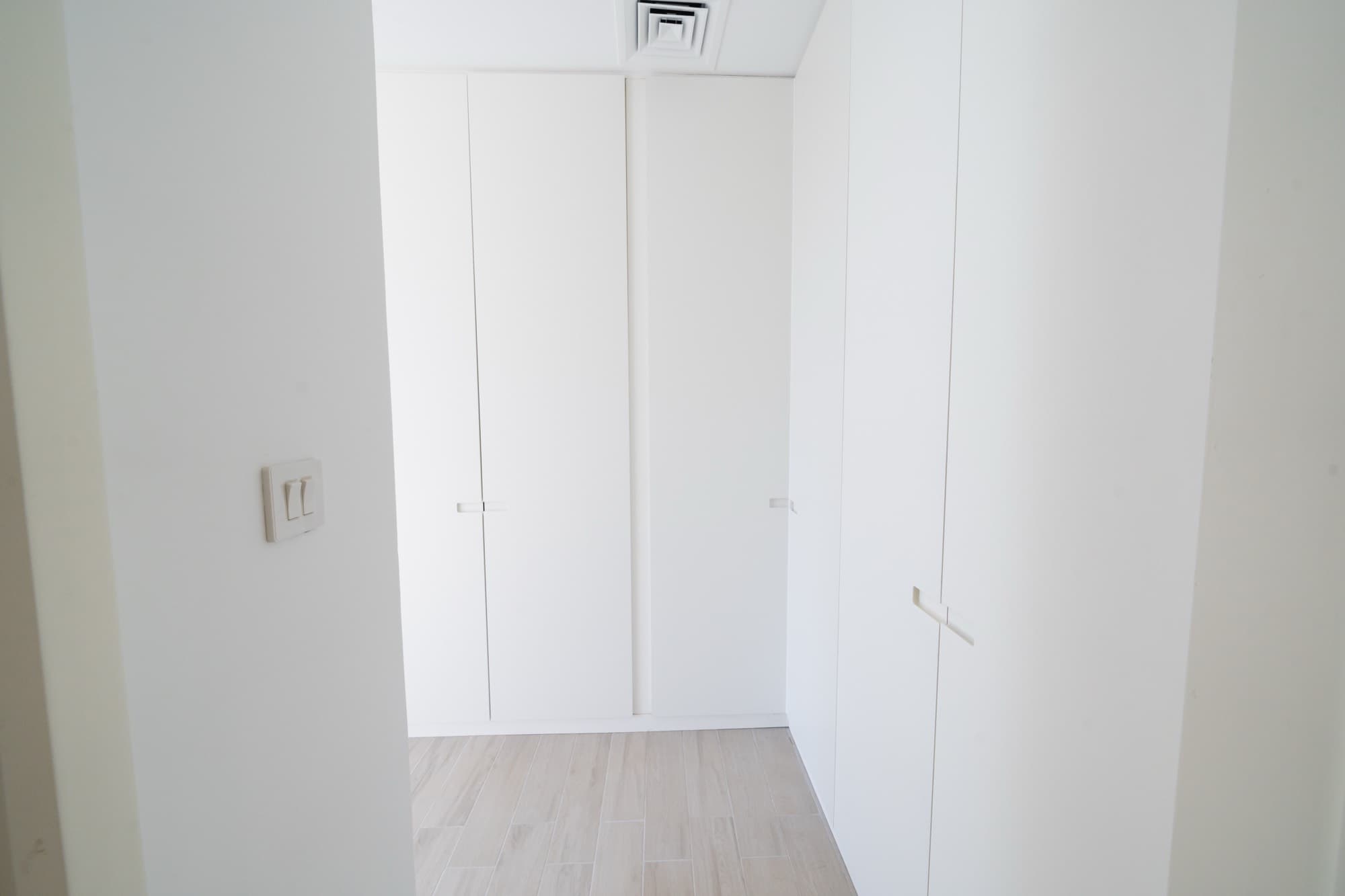 Belgravia 3 interior — 133