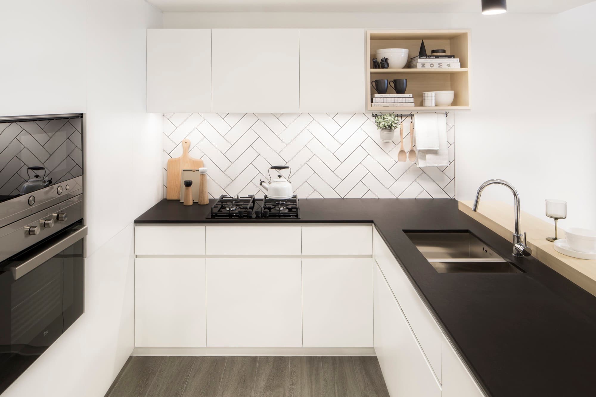 Belgravia Square interior — 65