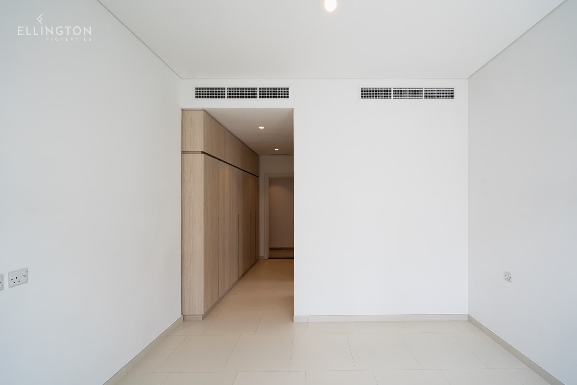 Wilton Park Residences I interior — 2