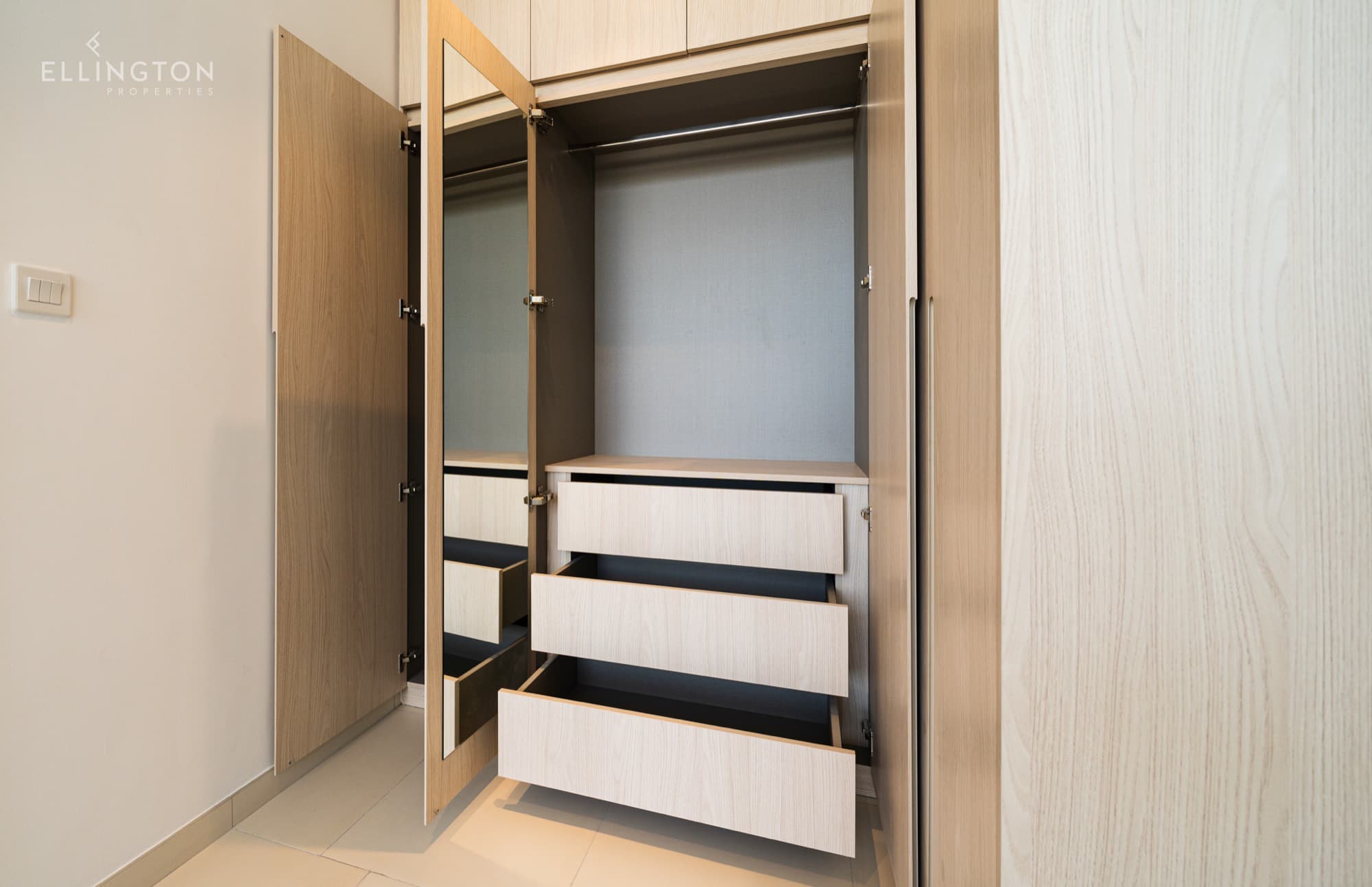 Wilton Park Residences I interior — 90