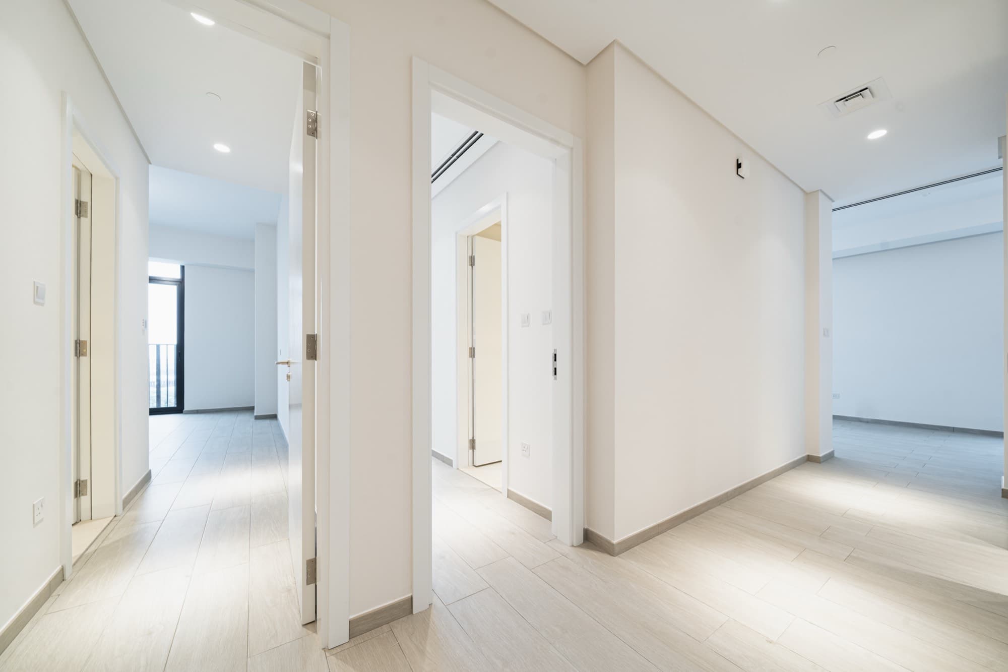 Wilton Terraces interior — 48